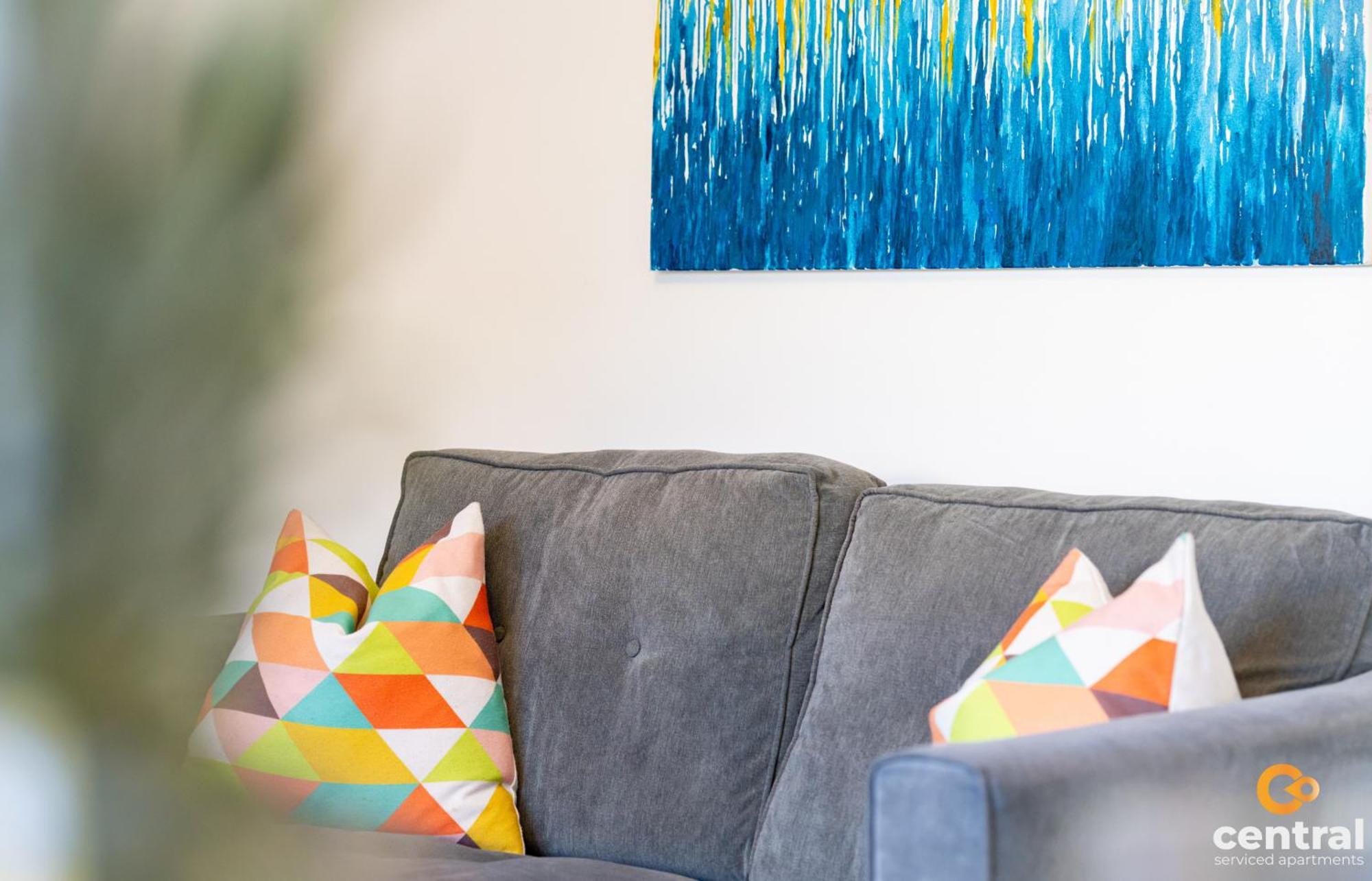 Central Serviced Apartments - 2 Bedroom - Free Street Parking - Fast Wifi - Smart Tvs In All Rooms - Ground Level - Family Neighbourhood - 3 X Double Beds - Heating 24-7 - Trade Stays - Weekly & Monthly Offers Dundee Exterior photo